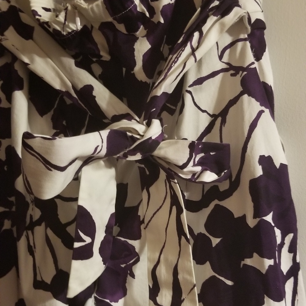 Dress - Picture 3 of 4